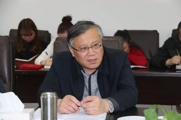 增強(qiáng)使命感和責(zé)任感，積極作為，為實(shí)現(xiàn)&ldquo;十三五&rdquo;良好開(kāi)局而努力奮斗