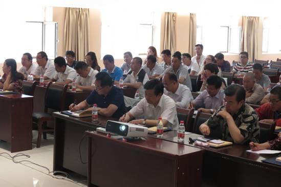 加強業(yè)務(wù)培訓(xùn)，提升工作能力